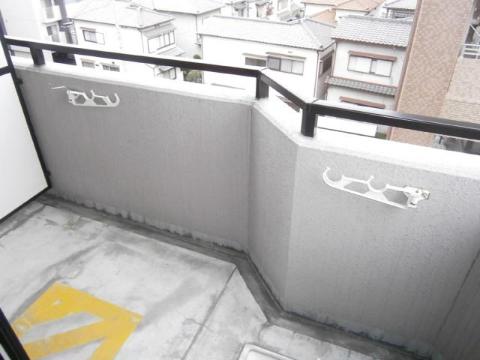 バルコニー　ベランダ