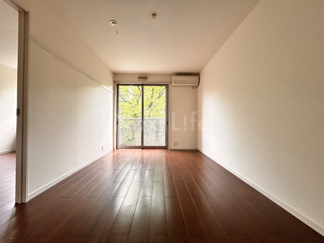 居室・リビング　フラットパーシモ