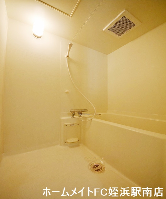 バス・シャワールーム　★お早めにお電話ください★参考写真