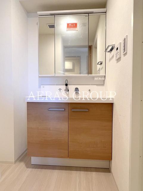 洗面設備　同仕様