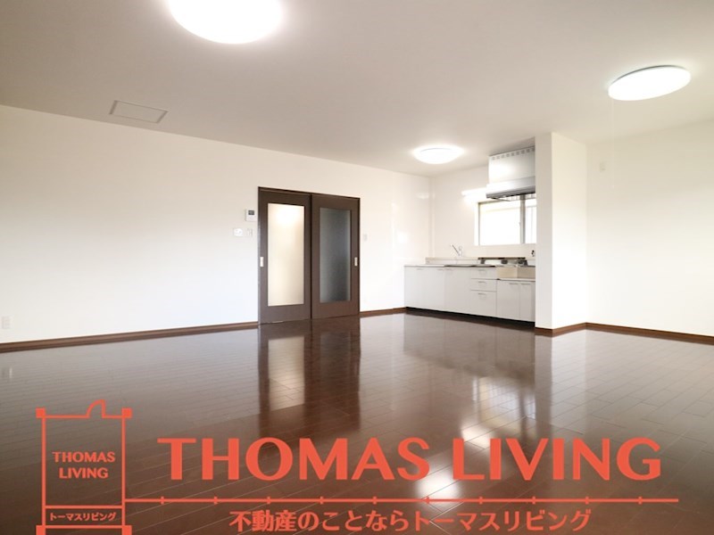 居室・リビング　21帖のリビングは使い方の幅が広がりますね。