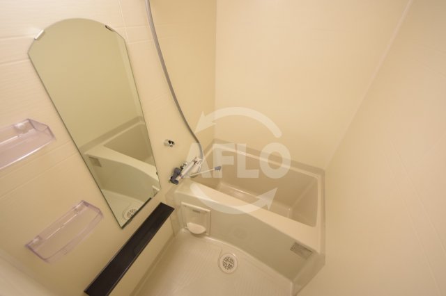 バス・シャワールーム　ララプレイス天王寺ルフレ　浴室