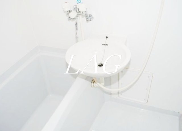 バス・シャワールーム　お風呂です。