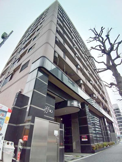 建物外観　【駅徒歩2分の好立地♪安心のセキュリティ♪】