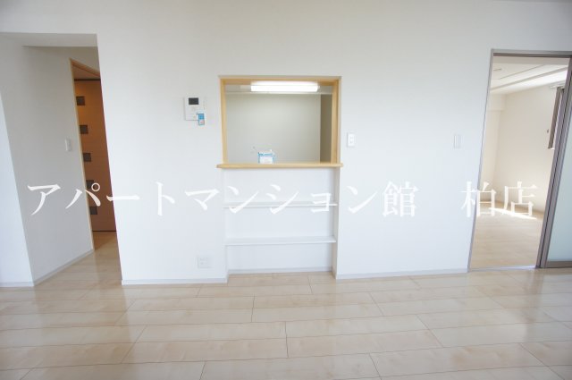 居室・リビング　※別号室参考写真です ※現況優先