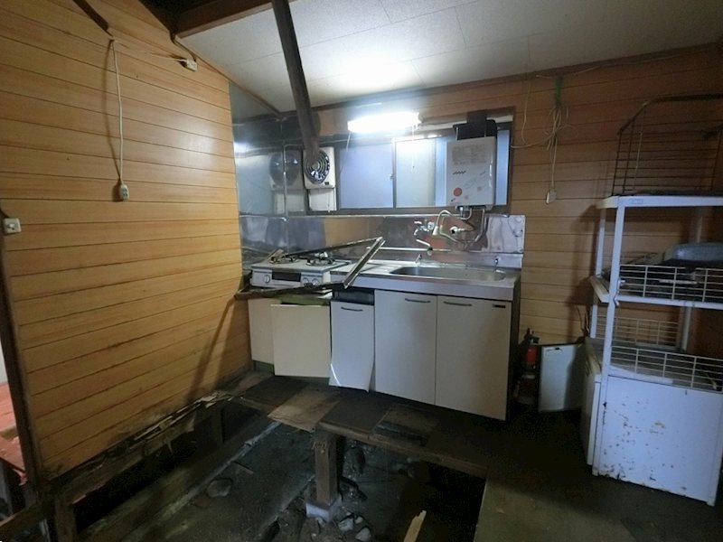 キッチン　お湯は出ません