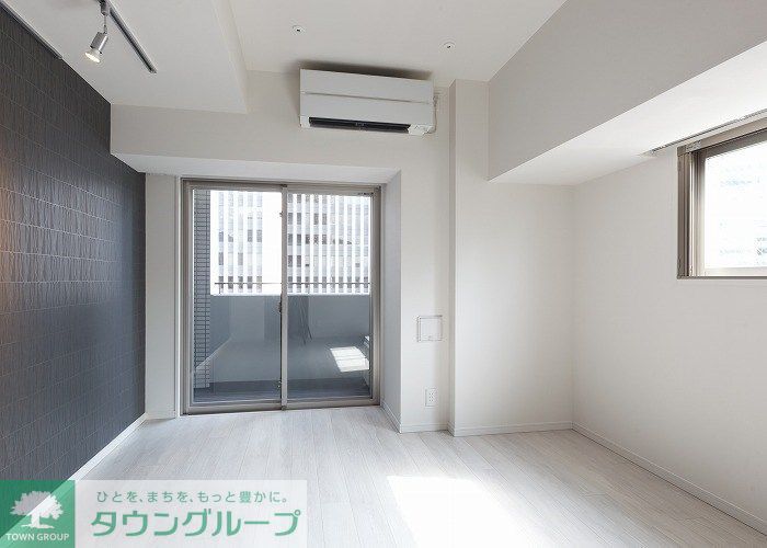 居室・リビング　カラータイプ異なります