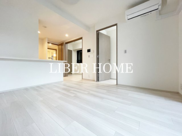 居室・リビング　以下別部屋参考写真