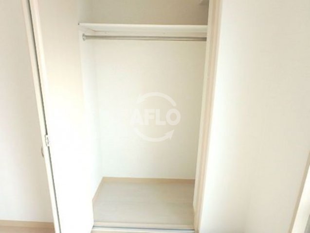 収納　オリエンタル福島　クローゼット