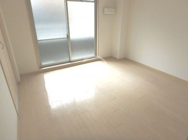 居室・リビング　オリエンタル福島　洋室