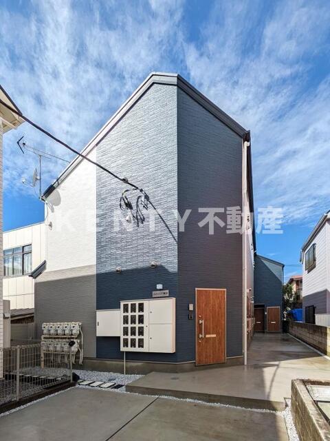 建物外観　落ち着いた雰囲気の外観です