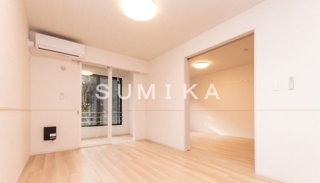 居室・リビング　同仕様