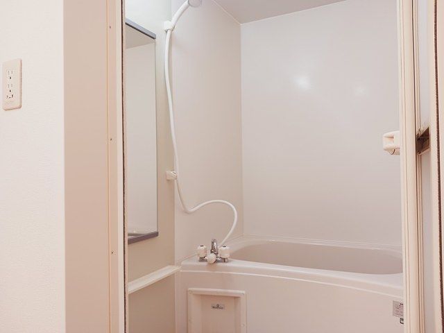 バス・シャワールーム　きれいなお風呂です