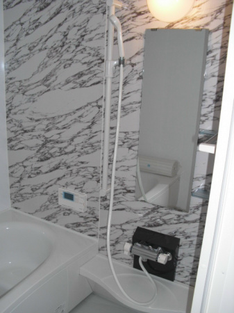 バス・シャワールーム