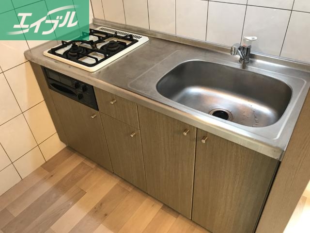 キッチン　キッチン