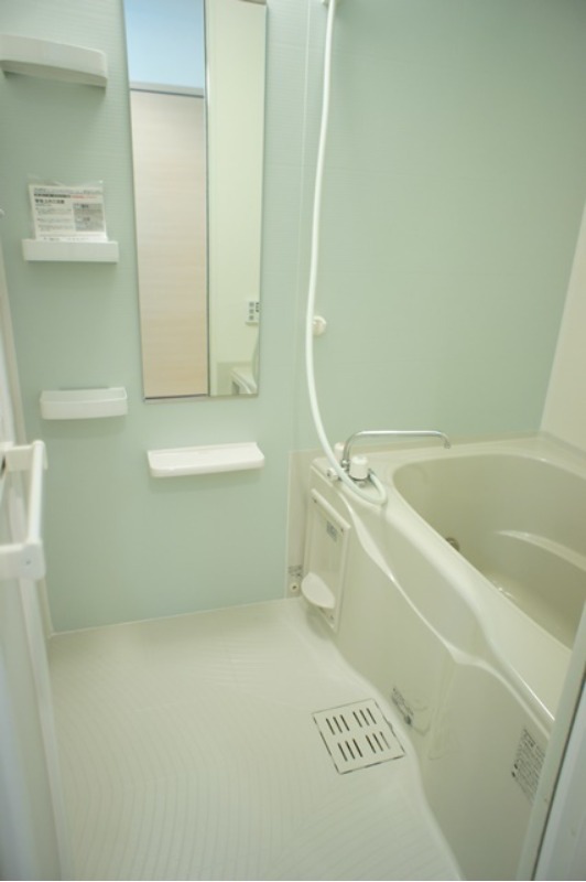 バス・シャワールーム　図面と現状に相違がある場合には現状を優先