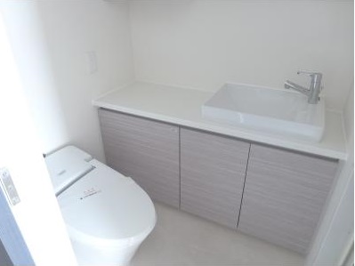 トイレ　同マンション別部屋