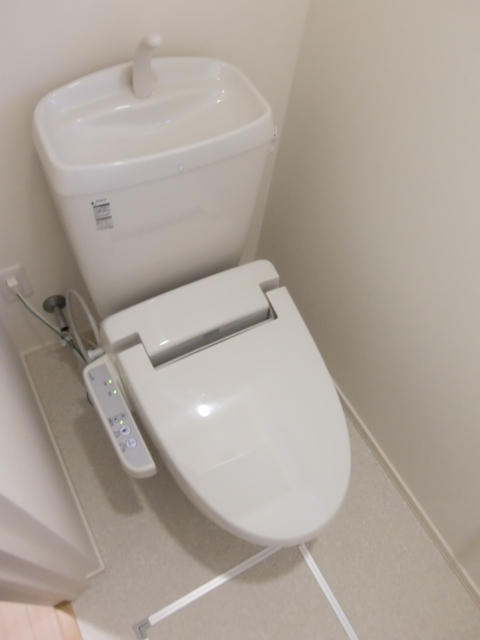 トイレ　ウォシュレット付トイレ