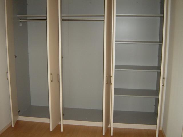 収納　クローゼット