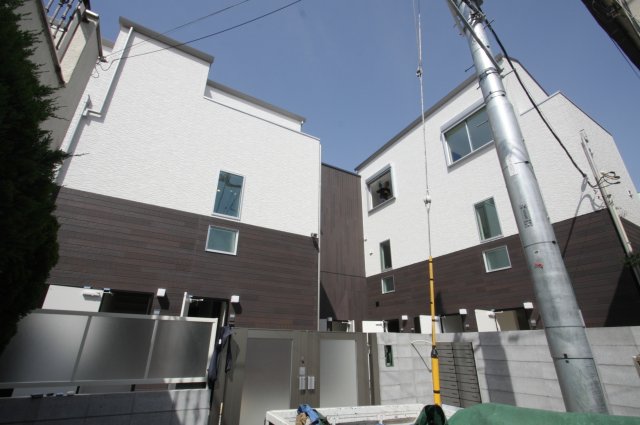 建物外観　アーベインテラス駒込II　北区中里3