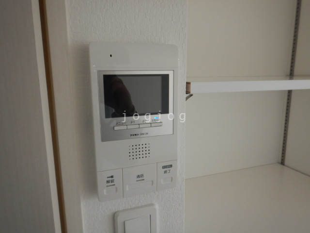 セキュリティ　安心のモニター付きインターホン♪