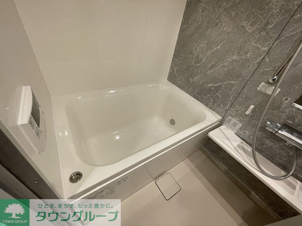 バス・シャワールーム　バス