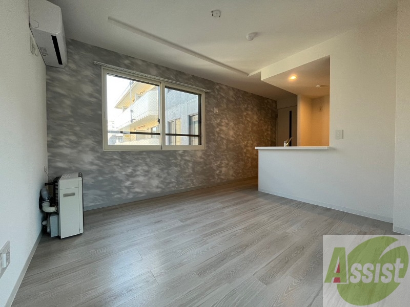 居室・リビング　広くてきれいなリビングです！快適に過ごせそうですね。