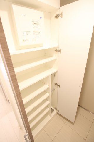 玄関　（別タイプ参考写真）オーキッドレジデンス本駒込　文京区本駒込