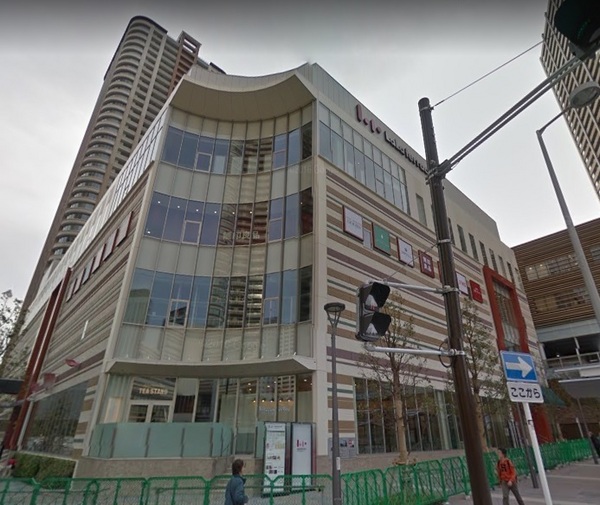 ショッピングセンター　ららテラス武蔵小杉店（ショッピングセンター）まで938m