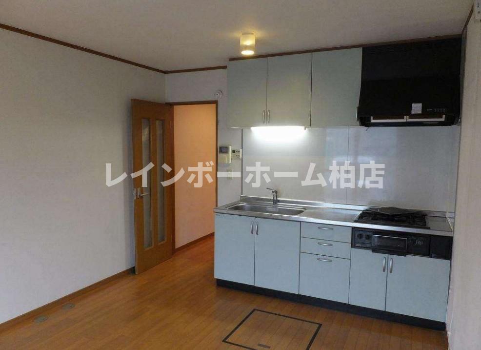 キッチン　キッチンでお料理をお楽しみください