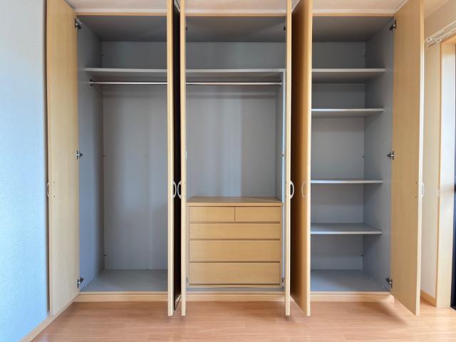 収納　クローゼット