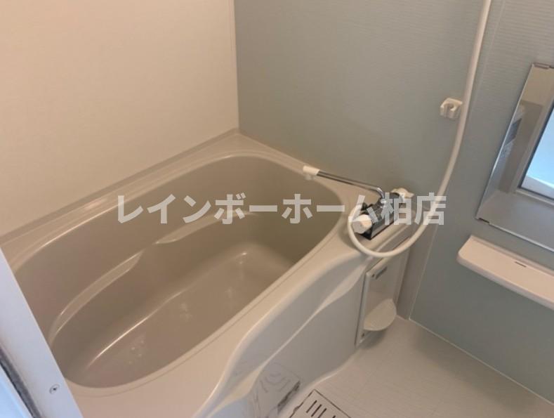 バス・シャワールーム　日々の疲れを癒すお風呂付です