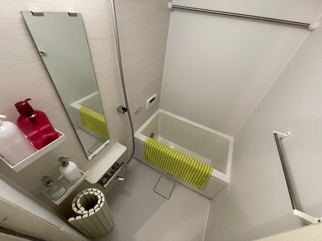 バス・シャワールーム　?