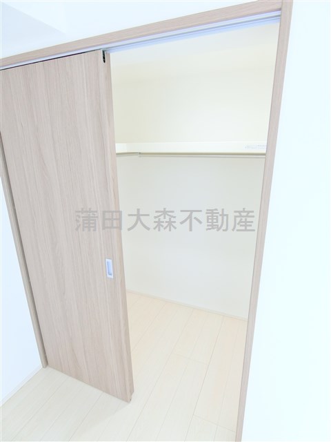収納　大型収納　ウォークインクローゼット！