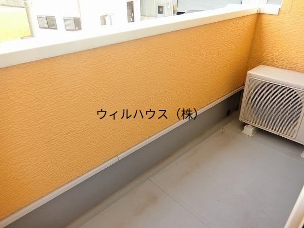 バルコニー　明るいバルコニー！