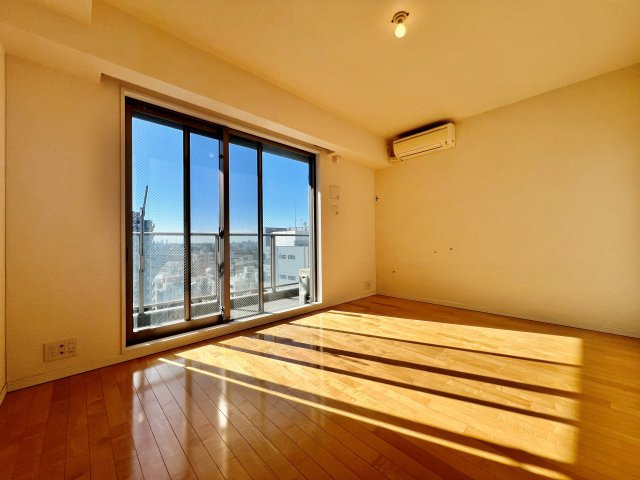 居室・リビング　■エアコン■24時間換気システム