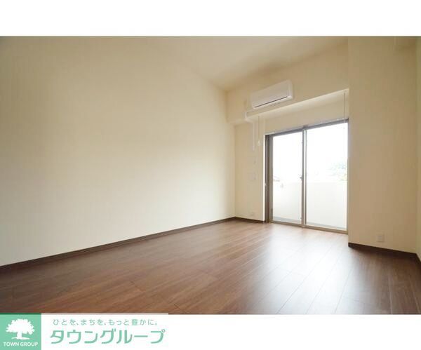 居室・リビング　※同物件別部屋写真※