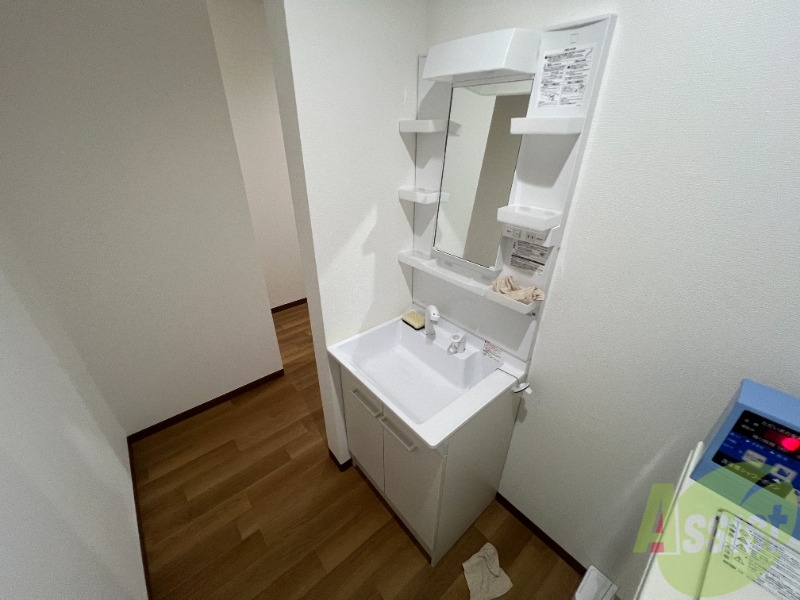 洗面設備　共有部分にございます。