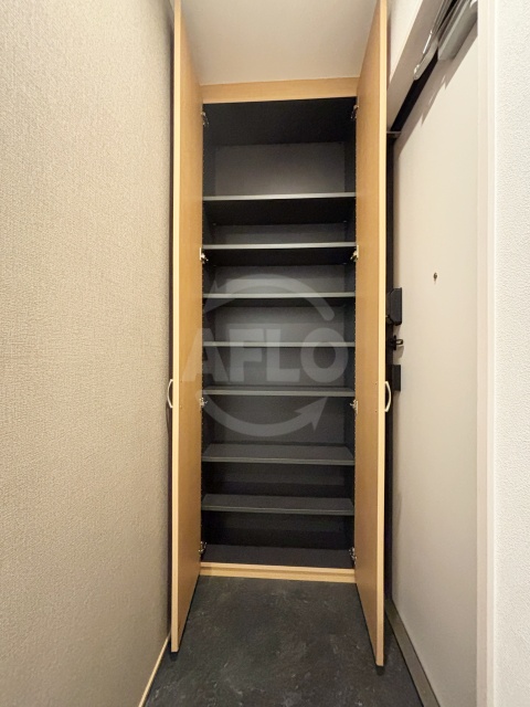 収納　エスポワール東加賀屋　シューズボックス