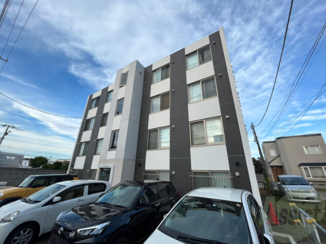 建物外観　札幌市東区北十九条東「Ｂｌｕｅｂｅｌｌ　Ｗｏｏｄ　Ｎ１９」