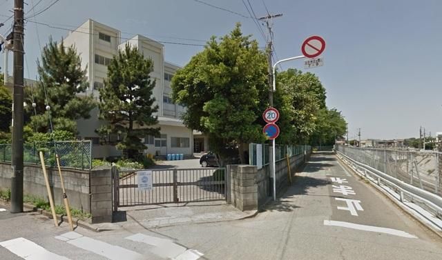 小学校　稲丘小学校（小学校）まで847m