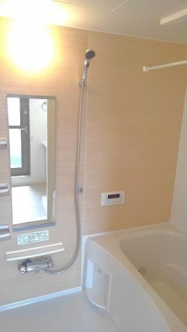 バス・シャワールーム　お風呂で日々の疲れを落としましょう