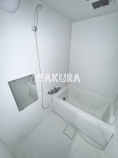 バス・シャワールーム　嬉しい追い焚き付きです♪