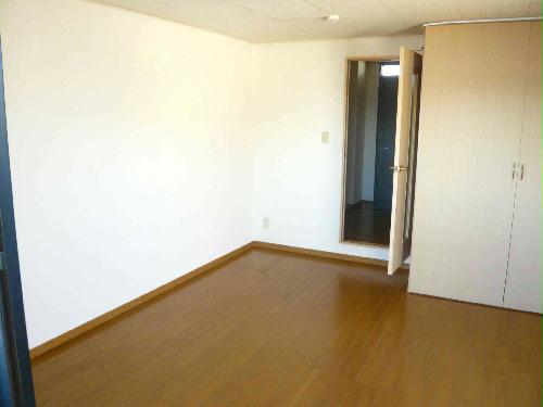 居室・リビング　大容量クローゼット完備です。