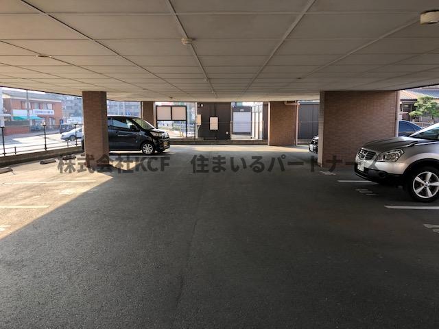駐車場　駐車場があります