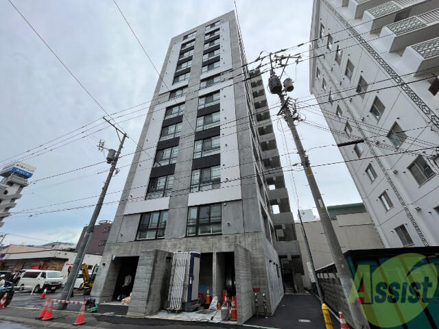 建物外観　札幌市中央区南７条西「ＭＯＤＥＮＡ　ＤＩＭＯＲＡ」