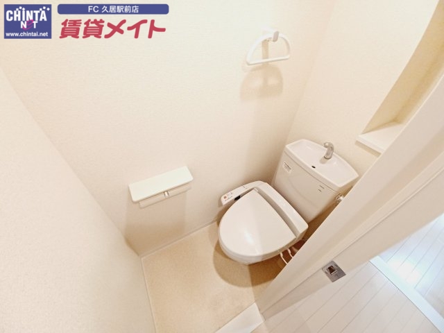 トイレ　同物件別部屋参考写真です。