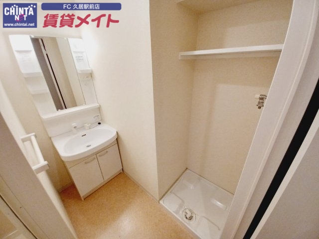 洗面設備　同物件別部屋参考写真です。