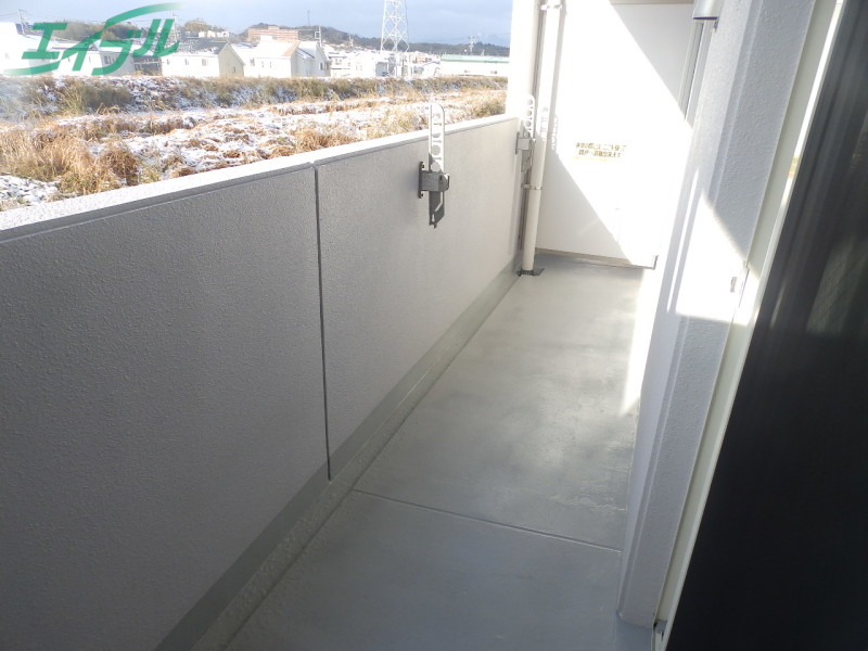 バルコニー　同物件別部屋の写真