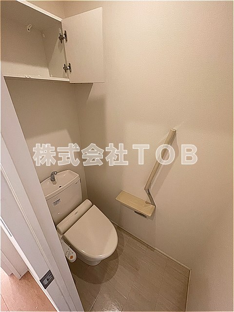 トイレ　※クリーニング中の撮影※